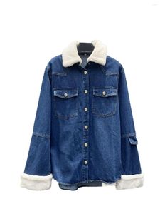 Jaquetas femininas jaqueta jeans lapela seção espessada versão solta do design de emenda de lã de cordeiro interno quente e aconchegante 2024 inverno 1026