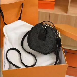 Modna okrągła torba damska luksusowa torebka designerska torebka torebka towarzyska torba na ramię crossbody torba pod pachami torba na kolację wielokolorową opcję