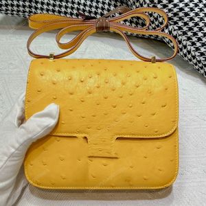 10a Top High Quality Designer Crossbody Bag axelväska 24 cm Ostrich äkta läder sadelväska lyxig gul väska mode messenger väska presentlåda förpackning lady väska