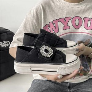 Casual Shoes Original Fashion Canvas Hook and Loop Small White Retro Online Celebrity Platform for Girls.