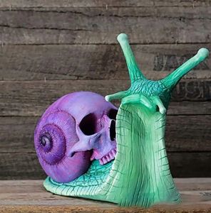 Miniatyrer SNAIL Skull Harts Hantverk, Halloween -dekoration, hemmiscape, Dekoration av vardagsrum, dekorativa figurer