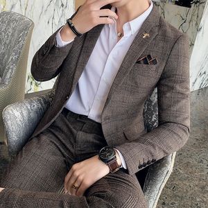 Lüks erkekler ince fit kontrol takım elbise iş ofisi resmi takım elbise 2 adet set blazers pantolon sıradan düğün sosyal smokin elbise homme 240318