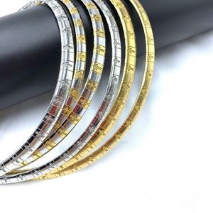 Stal nierdzewna Kobiety Choker Naszyjnik Krzyżowy łańcuch literowy Hip Hop oświadczenie złoto srebrne złoto-silver kolorowy kołnierz Accessorie282i