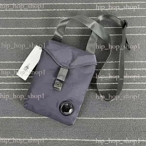 2024 الأزياء أكياس الرجال cp الكتف crossbody عدسة صغيرة واحدة في الهواء الطلق نايلون satchel cp comapny bag 438