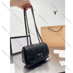 New 5a Madison Pillow Shoulder Bags Napa Leather Metal Chain Crossbody Bag Fashion Women Letter Hasp Handbags Totes Luxury Designer Bag