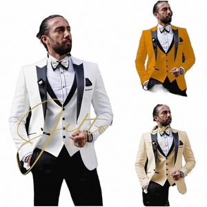 جيلونوين كلاسيك الرجال بدلة 3 قطع Tuxedo الذروة صدر السترة العريس