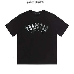 Designer t camisa trapstar moda camisa bordado carta luxo arco-íris cor preto branco cinza verão esportes 646