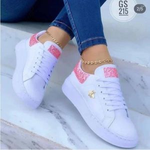 Scarpe casual in pelle 2024 decorazione a farfalla punta tonda stringata donna vulcanizzata moda sneakers con suola spessa antiscivolo