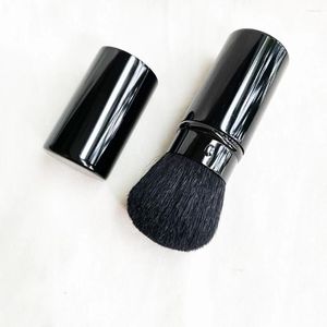 Makeup Brushes Classic Retractable Kabuki Brush Natural Goat Hair Cosmetic Tool With Metal Handle