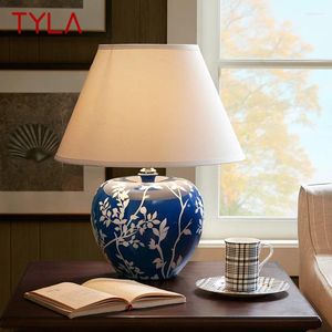 Lâmpadas de mesa TYLA Modern Blue Cerâmica Lâmpada Criativo Vintage LED Desk Light para Casa Decorativa Sala de estar Quarto Cabeceira