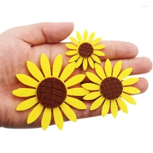 Party Decoration 30pcs Felt Sunflower Applique Patch Scrapbooking Non-woven Stickers For Girl Hairband Clothes Sewing DIY HandCraft