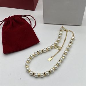 Neue Modische Perlenketten Marke Damen Gold Halsketten Designer Schmuck Frauen Party Kette Halsketten Mit Letter255F