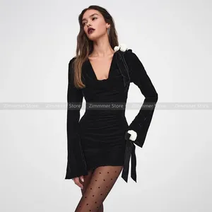 Casual Dresses Vintage Velvet Long Sleeve Dress Women Niche Design Temperament Rich Girl Package Hip Short Skirt