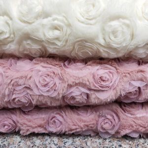 Tyg 3D Flower Rose Fabric PV Rabbit Velvet broderad klädklänning Kudde Plush Toy Fashion Tyg Diy Tyg Sy Accessories