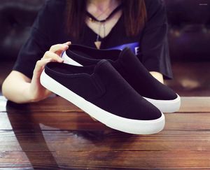 Chinelos Primavera / Verão Meia Mulher Sapatos de Lona Baixo Slip-On Juventude Coreano Casual Flat para Mulheres