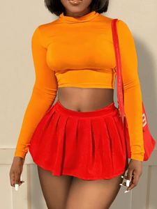 Lässige Kleider LW Sweet Tangerinebr Zweiteilige Anzüge Langarm-Rollkragenpullover mit nackter Taille, bauchfreies Top, superkurze Mini-Faltenröcke