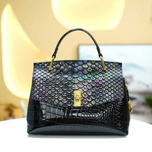 Premium Sense Crocodile Print Handbag Light Luxury Women's Bag Retro Crossbody Bag Axel Bag 041624-11111