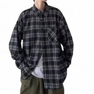 2024 Ny hösten LG Sleeved Checkered Shirt Korean Editi Men Busin Travel Högkvalitativ bekväm lös krage toppskjorta o4im#