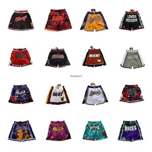 Mens heavy American shorts Mens summer fashion brand trend sports pants summer fitness loose casual five quarter pants