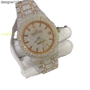 VVS Moissanite Iced Out Watch في المجوهرات الكوبية AP مشاهدة A104 مع VVS Moissanite المثلجة خارج النافذة في Hip Hop Watch