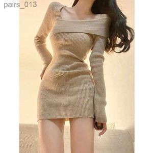 Basic Casual Dresses Womens Long sleeved Dress One line Neck Knitted Wrapped Hip Autumn Fashion Off the Shoulder yq240328