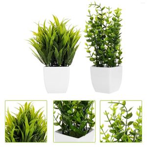 Decorative Flowers 2 Pcs Small Bonsai Artificial Potted Plant Office Green Mix Plastic Fake Plants