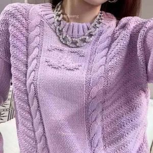 2024 مصمم أزياء الخريف/الشتاء راقية للنساء سترة Crewneck مريحة تصميم كوتون كوتون لينة ناعمة