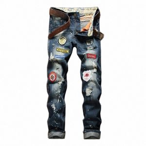 Neue Distred Herren Jeans Zerrissenes Loch mit Patches Jeans Herren Skinny Neue Marke Slim Uomo Hosen Vintage Denim Hosen Männliche k8Ew #