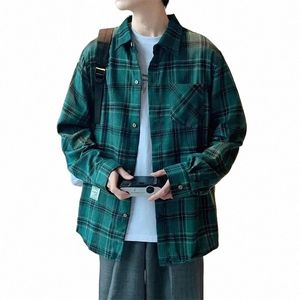 2024 Nya män överdimensionerad skjorta LG -hylsa Single Breasted Male Plaid Shirt Korean Style Fi Vintage Clothes Green Streetwear J5GC#