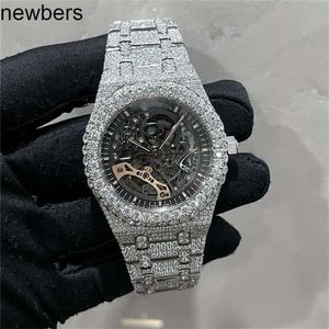 Роскошные бриллианты AP Watch Apf Factory Vvs Iced Out Муассанит может пройти испытание Роскошные бриллианты Кварцевый механизм Iced Out Сапфир Камни-скелетоны высшего качества Mechan9LZ