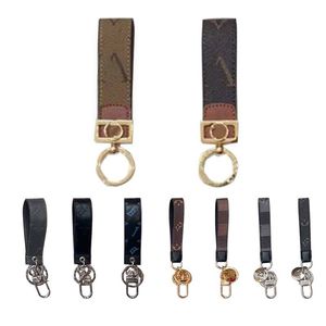 Män Keyring Car Keychain Designer Key Chain Keychains Brown Leather Dragonne Multicolor Women i05d#