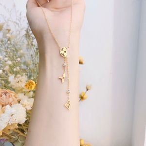 2022 New 18K Gold Plated Stainless Steel Necklaces Choker Chain Letter Pendant Statement Fashion Womens Crystal Necklace Wedding J310n