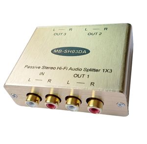 3CH Stereo Audio Splitter Stereo RCA Audio Splitter Analog Audio Distributör med isolering och eliminera Noise8118428