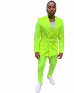 Verde fluorescente Abiti da uomo Costume Homme Prom Picco risvolto Terno Masculino Slim Fit Groom Blazer Wedding 2 pezzi Giacca + pantaloni Q8Dn #