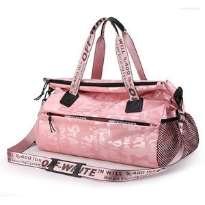 Duffel Bags Large Capacity Graffiti Yoga Sports Bag With Shoes Outdoor Leisure Travel Cabin Luggage Designer Handbag Tote For Wome203L