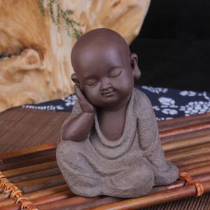 Скульптуры Керамические статуи маленького монаха Будды чайный питомец креативные предметы интерьера небольшие украшения домашний декор орнамент пейзаж