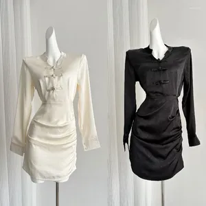 Vestidos casuais miiiix cor sólida magro ajuste vestido de moda 2024 primavera estilo chinês fã pan botão v-pescoço cintura emagrecimento
