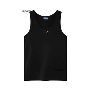 Mens Tank Tops T 셔츠 여름 슬림 착용 스포츠 통기성 땀을 흘리기 검은 속옷 하단 탑 패션 남성 의류 903