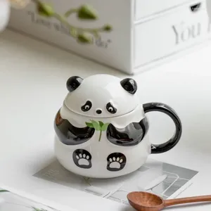 Mugs Cups Cute Ceramic Panda Mug 450 ml stor kapacitet präglad underglasyr färghantverk födelsedagspresent hem dekoration mjölk kaffekopp