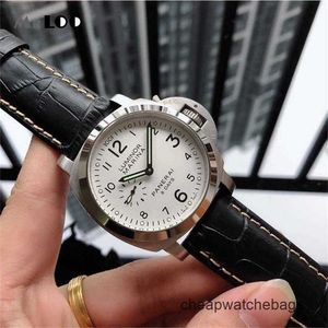 Zegarki męskie Paneraiss Panarai Swiss Watch Luminor Series Szwajcarski automatyczny szafirowy pasek skórzany zegarek 44 mm 13 mm marka Włochy Sport Wristwatches Projektanci