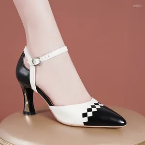 Casual skor höga klackar för kvinnliga pumpar Ankomst italiensk design damer stilettplattform elegant hälfest kvinnor