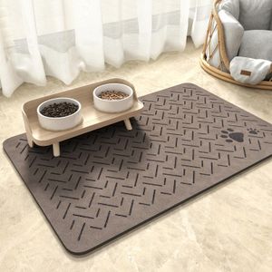 Absorbent pet feeding mat, stain free, quick drying of dog food and water mat bowl, rubber pad for dogs