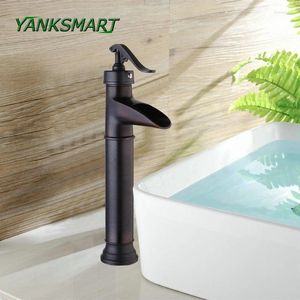 Banyo Lavabo muslukları Yanksmart marka güverte monte makyaj gemisi karartılmış tek sap musluk şelale soğuk mikser su musluğu