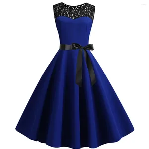 Casual Dresses Elegant Temperament Deep Blue Evening Prom Dress for Women Chic Lace Patchwork High midje ärmlös Big Swing Party