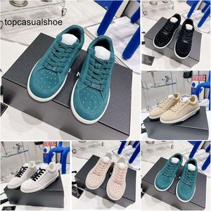 Chanells Paris Sneakers 22A Suede Designer Women Fashion Shoes Beige White Peacock Blue Black Low Top Skate Shoe Runner Trainers Lady Casual Skateboard Boot Loafers