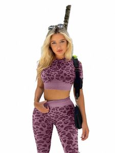 2023 Осень Лидер продаж Леопардовые брюки с высокой талией и подтяжкой бедер Наборы для женщин из двух частей Тренажерный зал Fitn Наборы m13p #