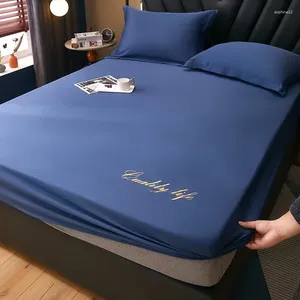 Conjuntos de cama 2024 Est Poliéster Quatro Cantos com Elástico Cama Folha Colcha Não-Slip Colchão Capa Dustproof Azul Marinho