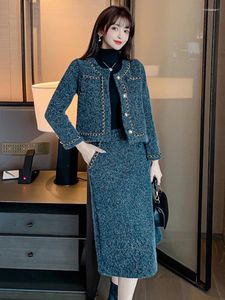 Arbetsklänningar Autumn Winter Fashion Women's Tweed Suits Chic Chain Trim Long Sleeve Wool Short Jackets Coat and Kirt Outfits Two Piece Set