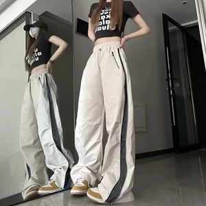 QWeek Y2K Sweatpants Women Korean Streetwear Techwear Parachute Cargo Pants Harajuku Track Training szeroko zakrojone spodnie 240319