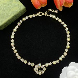 Mode ny stor diamanthalsband klassisk designer kvinnor halsband hänge tillbehör smycken